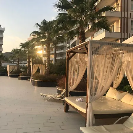 Apartment Fortuna Luxury Apartman In *